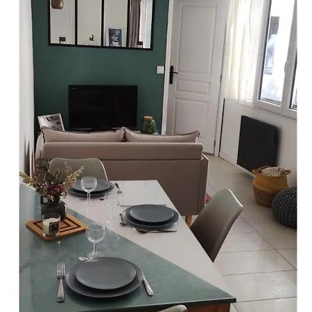 Maisonnette Cosy Et Calme Mions Exteriör bild